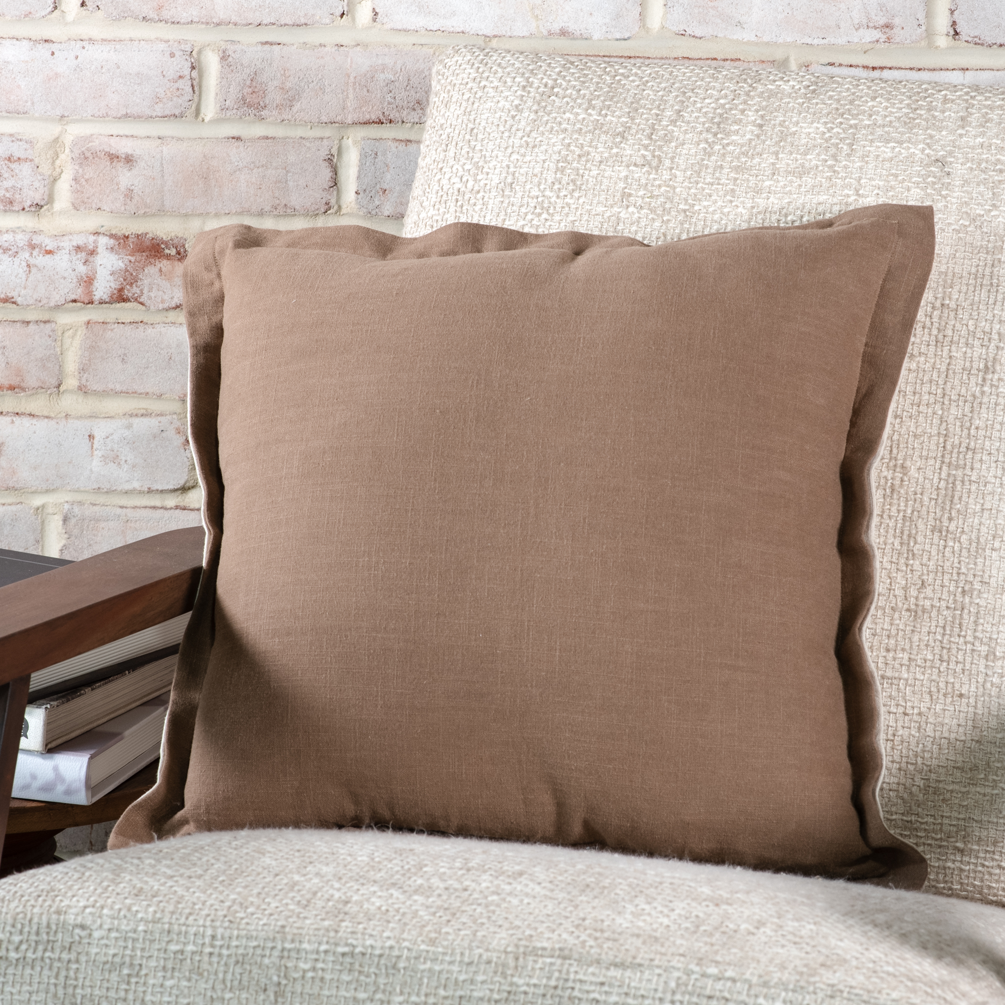 18" LINEN PILLOW