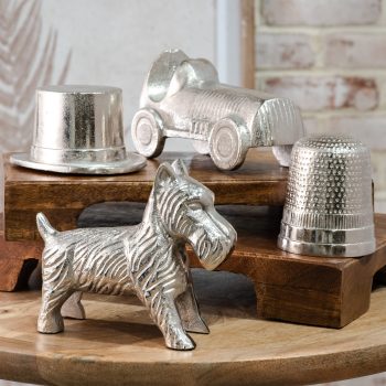 BOARD GAME PIECES SET OF 4