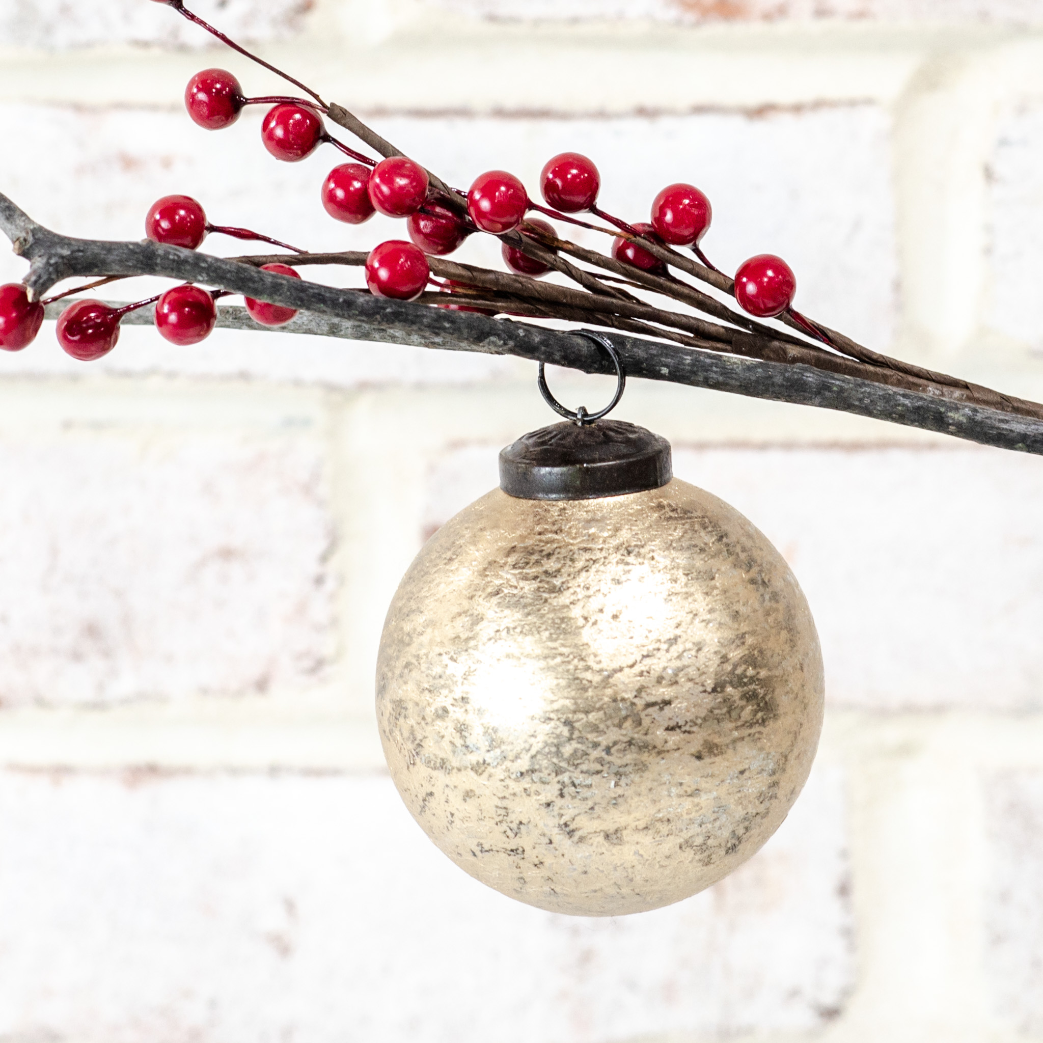2.75" GOLD FOIL GLASS BALL ORNAMENT
